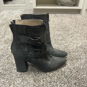 Freebird Joey Boots, gently used